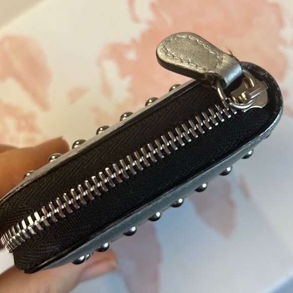 J&M Davidson SMALL ZIP AROUND PURSE WITH STUDS Leather Case Wallet Long Silver - Picture 7 of 16